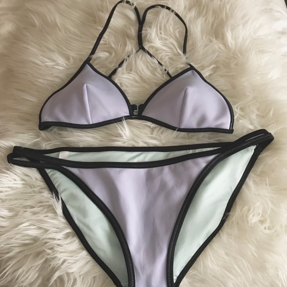 Victoria’s Secret Bikini Swimsuit - Picture 1 of 4